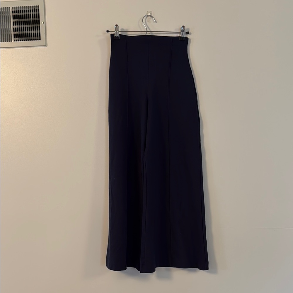 Elegant navy Wide-Leg Pants cropped